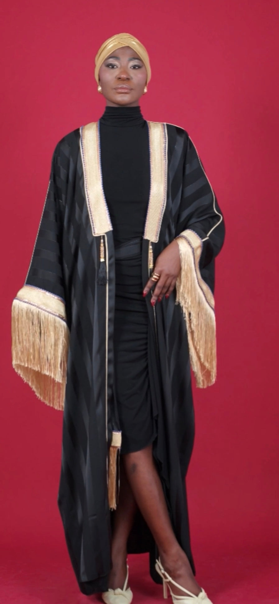 Abaya Jawhara Lkhzena – Satin Fluide avec Ceinture (Noir, Orange, Vert, Rose, Bleu)
